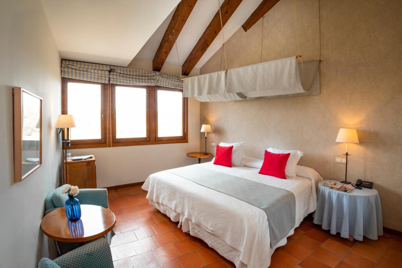 Hospederia De Santo Domingo Hotel Pedraza Exterior photo