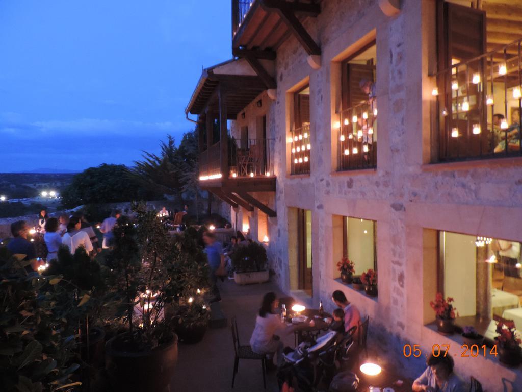 Hospederia De Santo Domingo Hotel Pedraza Exterior photo